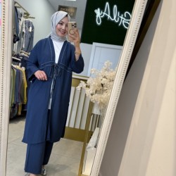 SÜS DİKİŞ DETAYLI BAĞCIKLI TAKIM LACİVERT